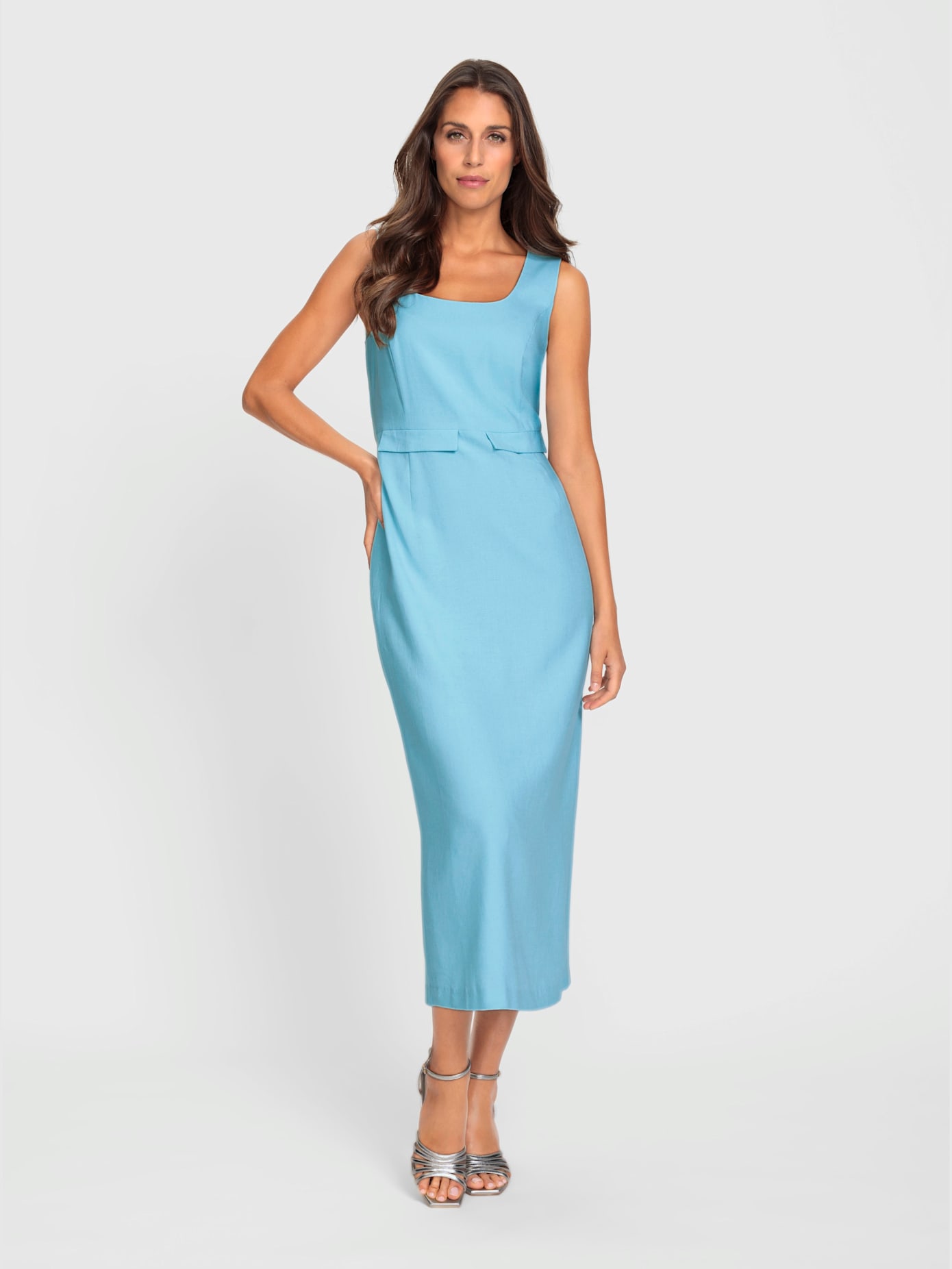 Robe coupe extra-longue tendance