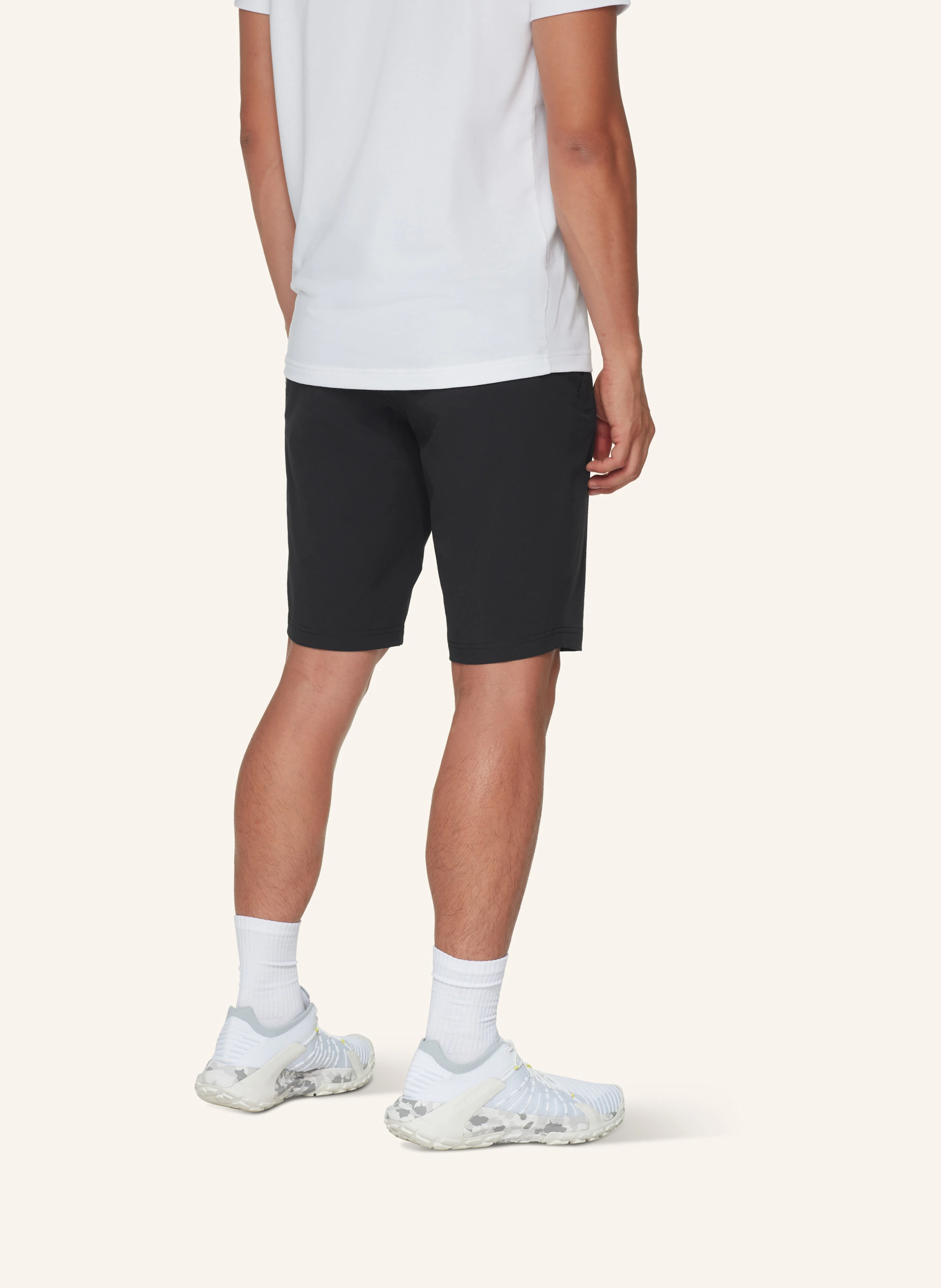 MAMMUT Mammut Hiking V Shorts Men