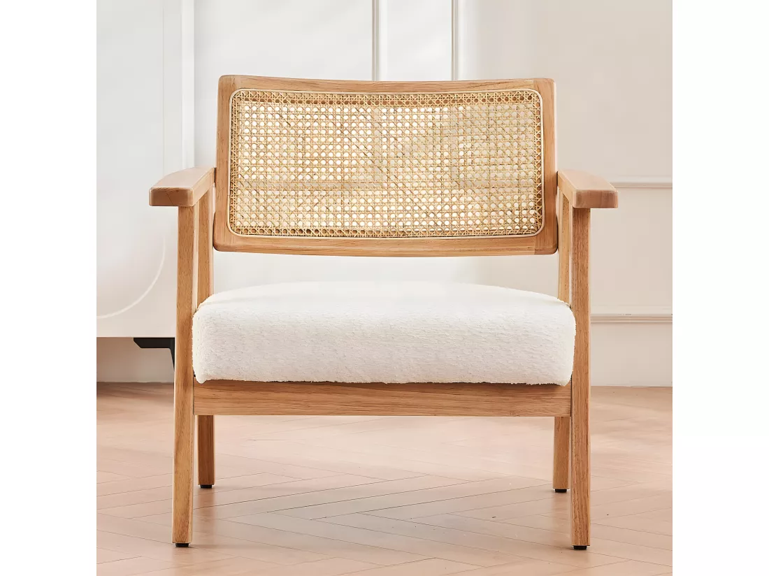 Fauteuil en tissu bouclé écru et cannage naturel - Tim