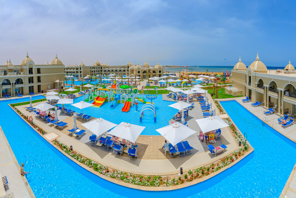 Titanic Royal & Aqua Park All Inclusive - Hotel