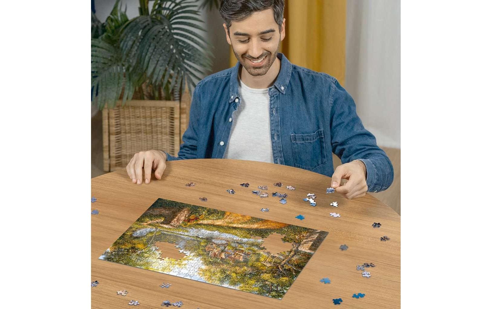 Puzzle Cottage am FlussKlassisches Puzzle
