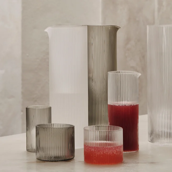 Ferm Living - Ripple Longdrink-Gläser, smoked grey (4er-Set)
