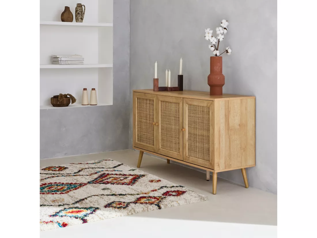 Buffet de rangement en cannage 120x39x70cm - Bohème - 2 niveaux. 3 portes. pieds scandinaves. buffet bas