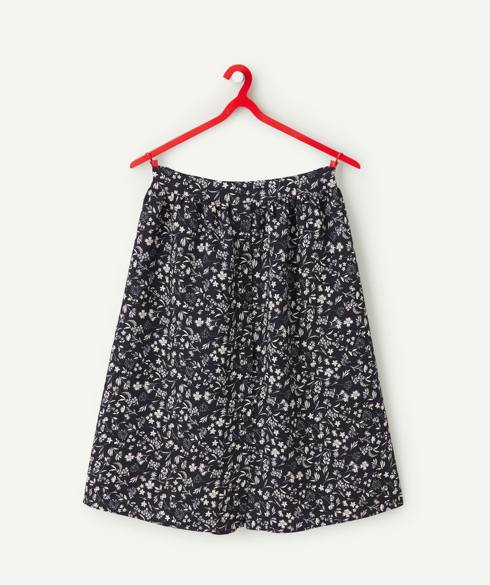 JUPE BOUTONNÉE FILLE EN FIBRES RECYCLÉES BLEU MARINE ET IMPRIMÉ FLEURI BLANC