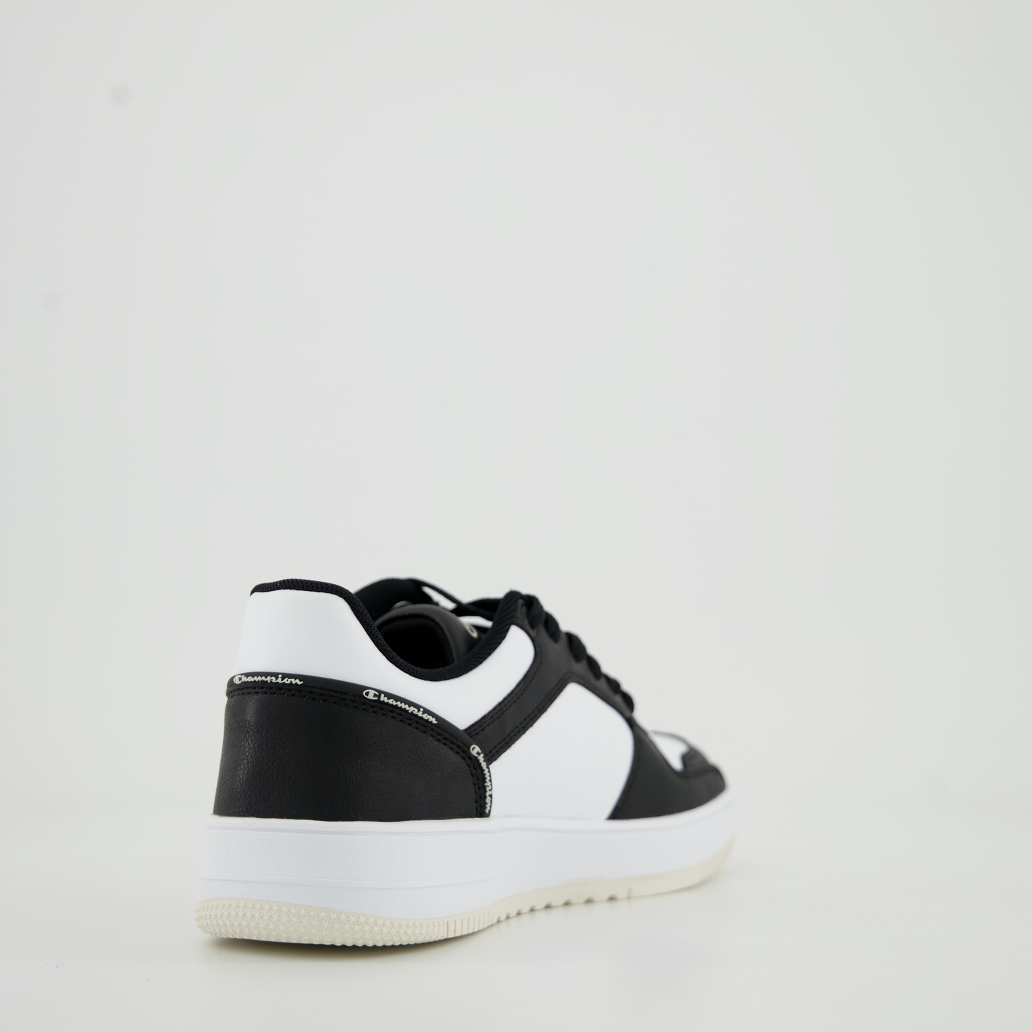 Champion Rebound 2.0 low low cut shoe