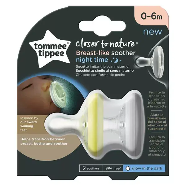 Chupeta fluorescente noturna Tommee Tippee Closer to Nature 0-6 meses, pacote com 2 unidades.