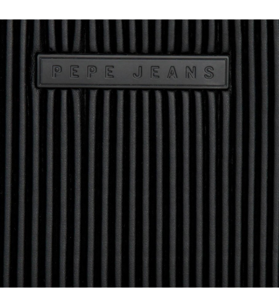 Carteira Pepe Jeans Aurora preta com porta-cartões - 17x10x2cm -