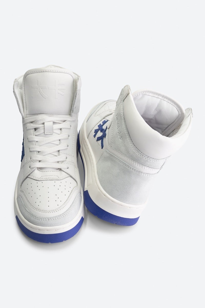 be:at:  Kobe Sneaker