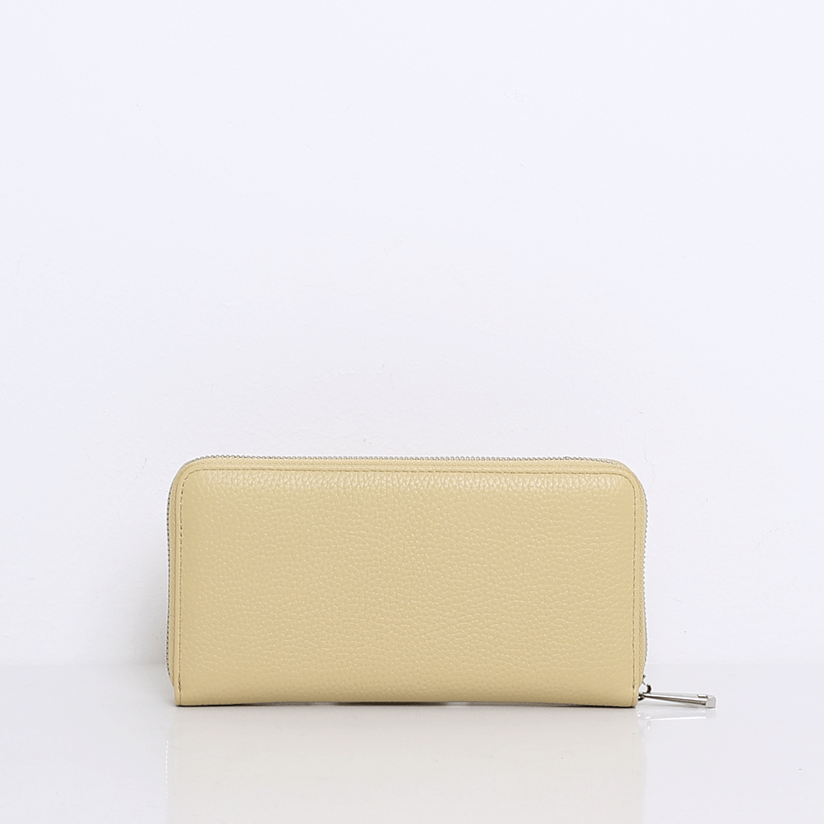 LUNA | BUTTER