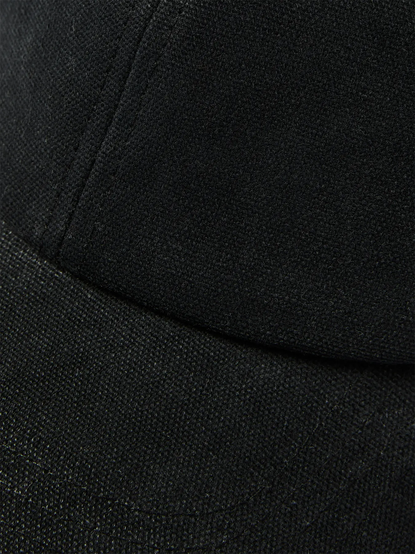 Winny-Caya Cap