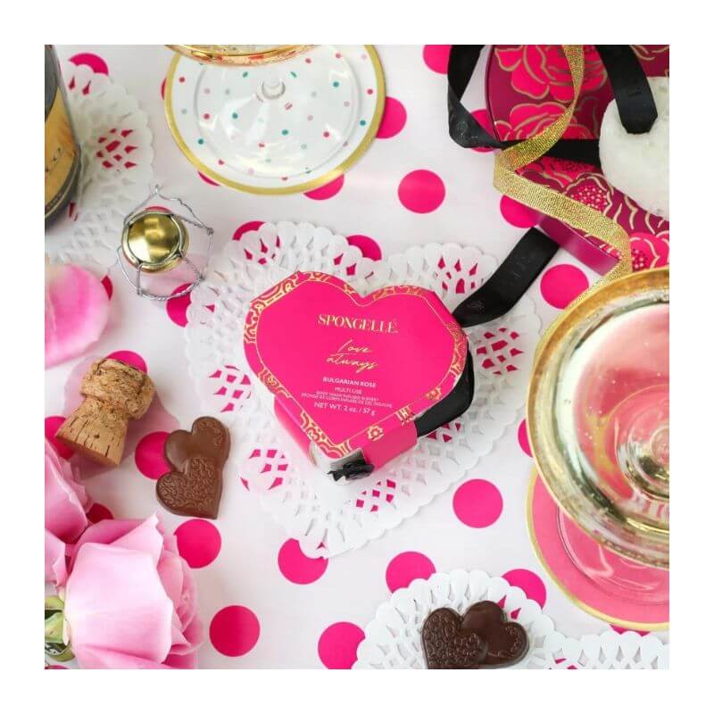 Éponge infusée Coeur Exfoliante Bulgarian Rose Daisy Collection Spongellé