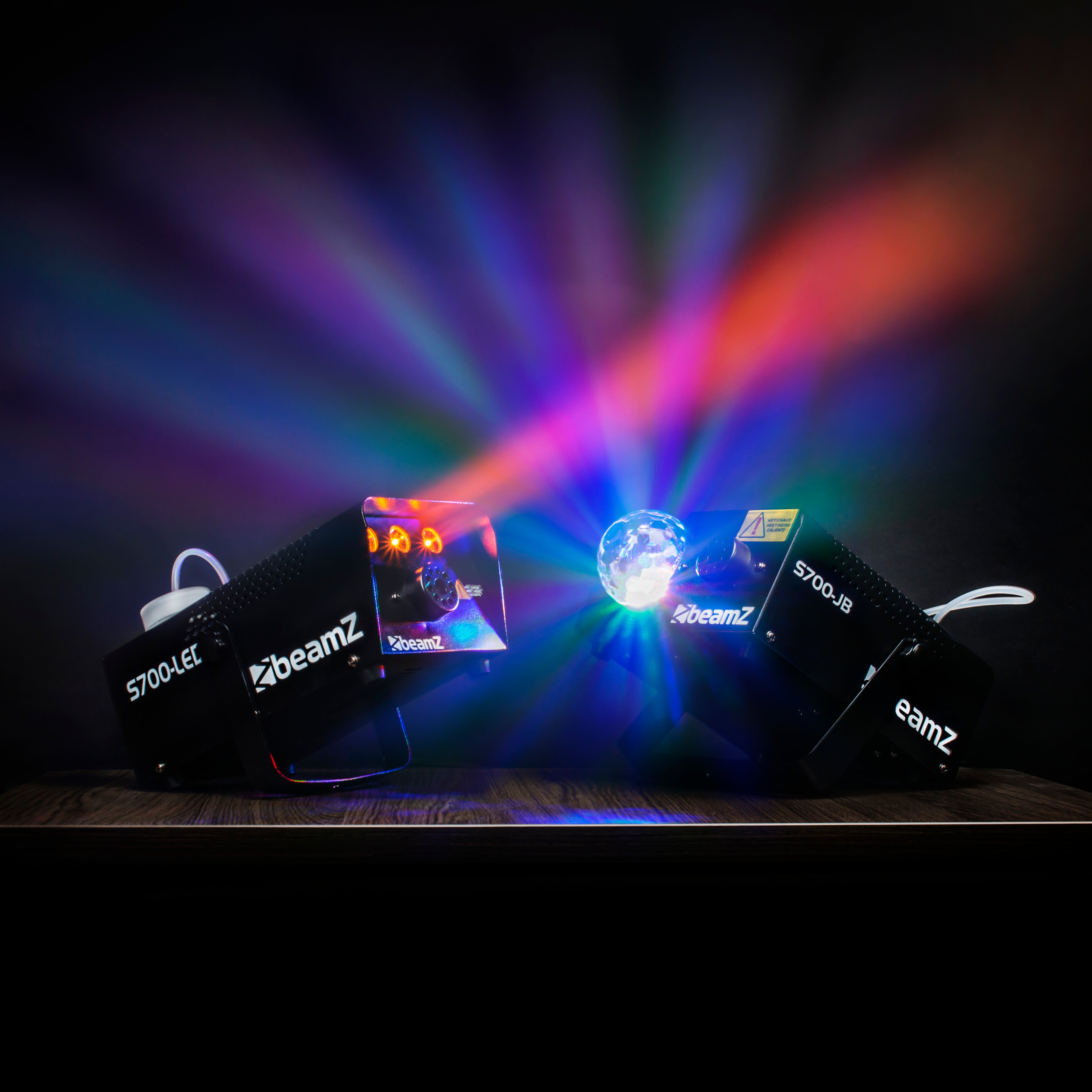BeamZ S700-JB rookmachine + jelly ball LED