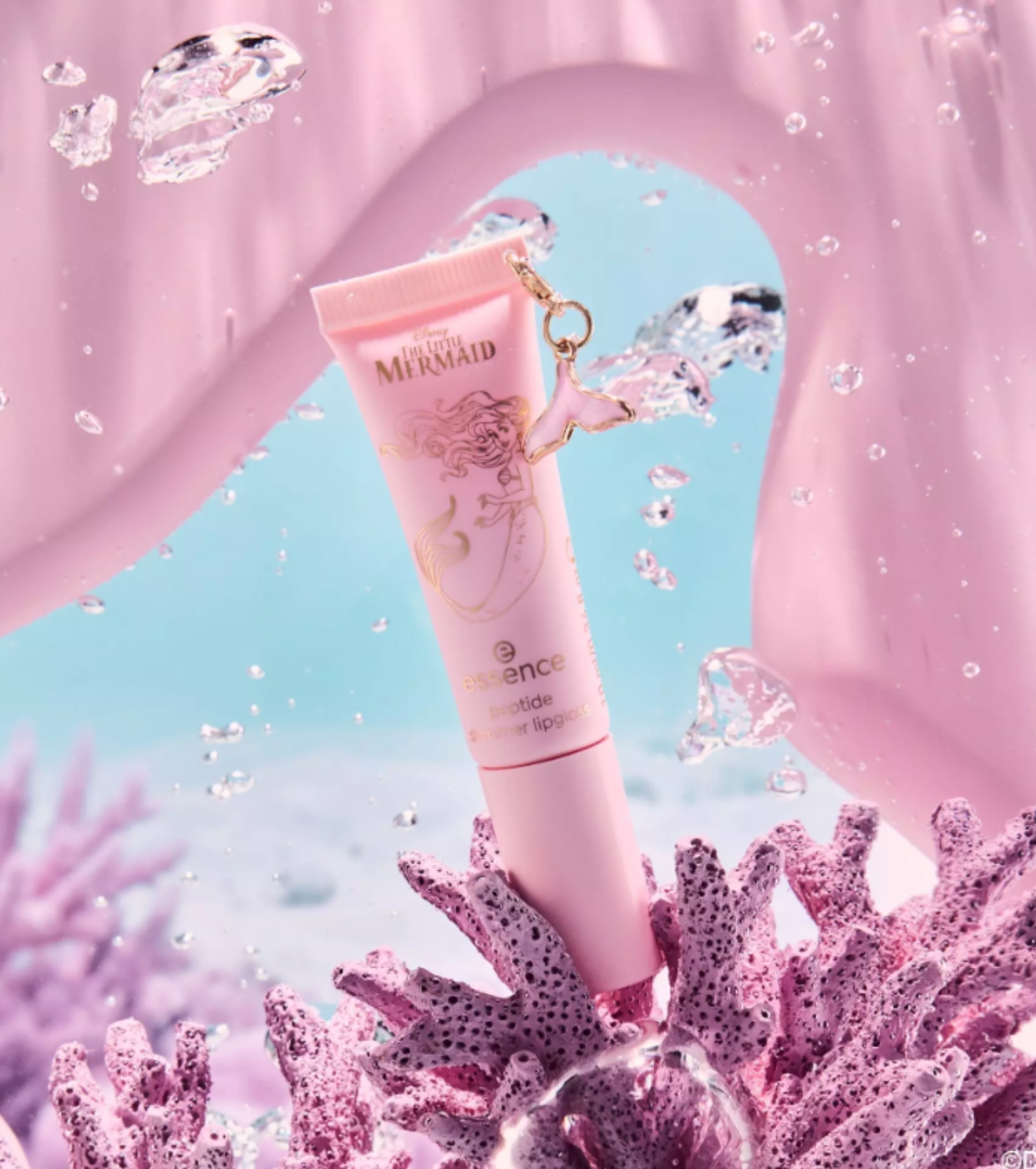 essence - *The Little Mermaid* - Brilho Labial Peptídico - 01: Mer-mazing