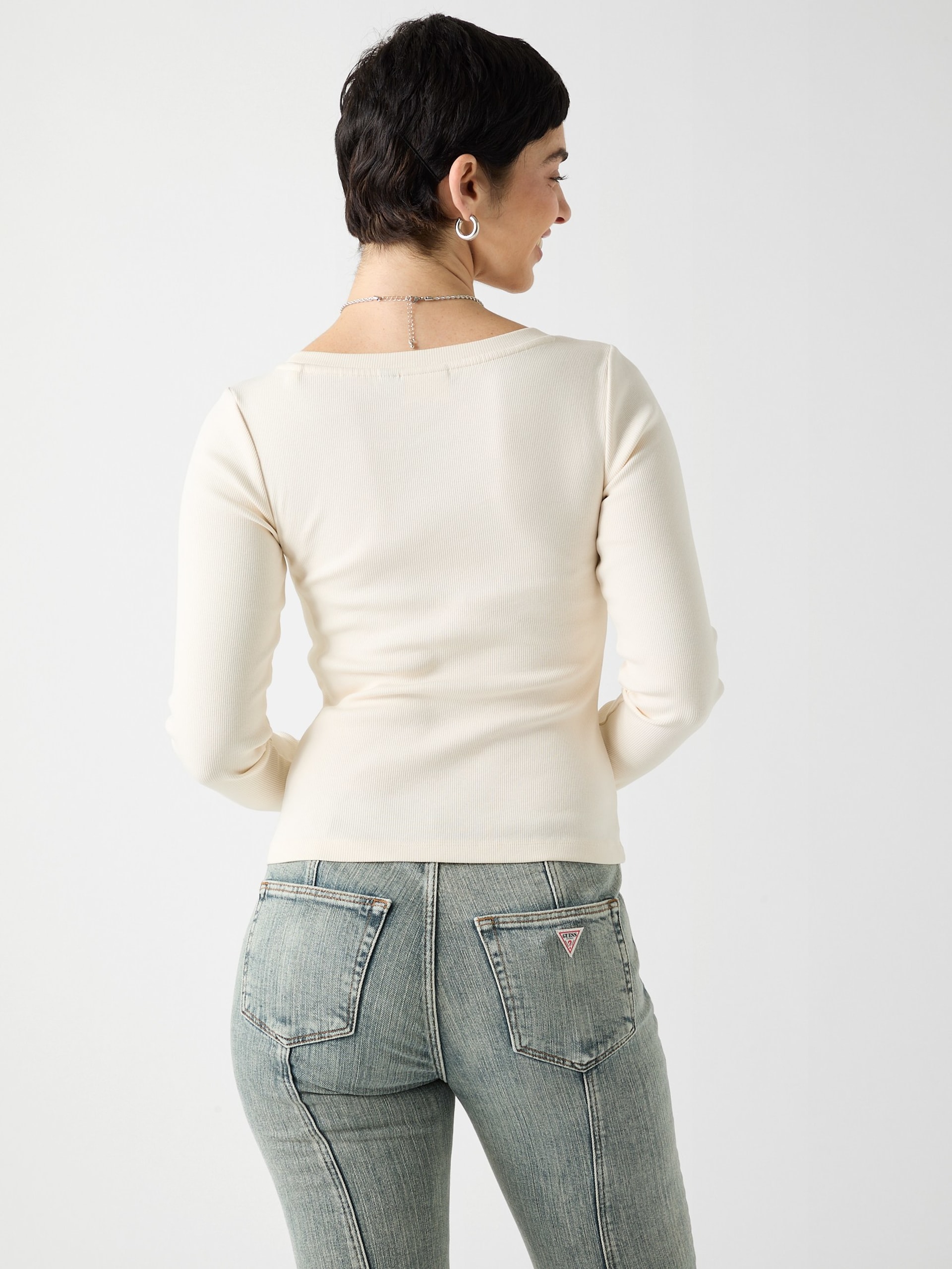 Blusa GUESS Originals Eco com decote canoa