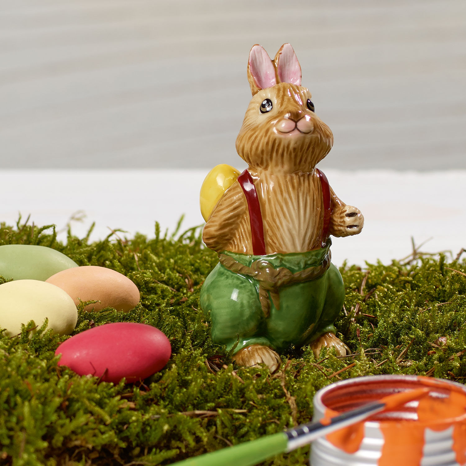 Bunny Tales Easter figurine White, 1.6'' x 1.6'' x 3.2'', porcelain