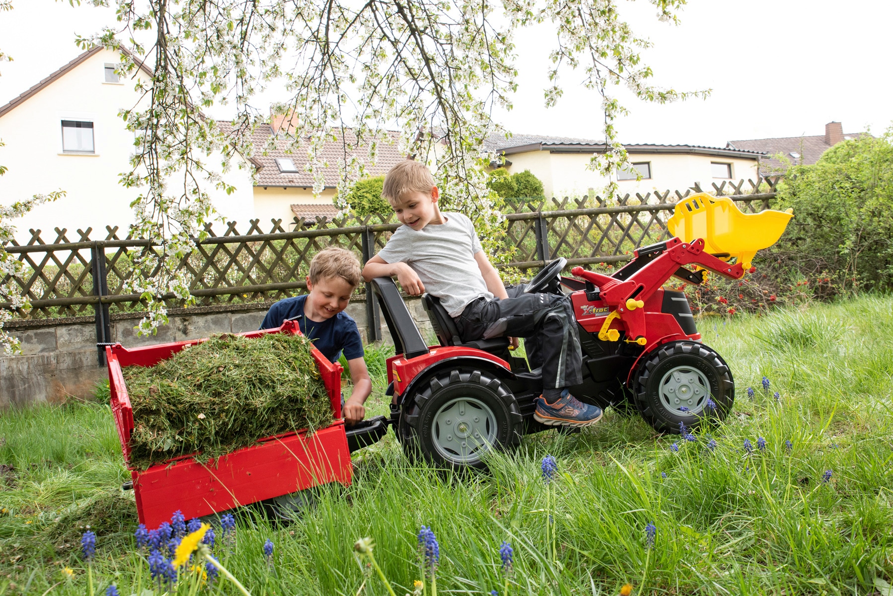 rolly toys® Kinderfahrzeug-Anhänger »Mega Trailer« für Trettraktoren