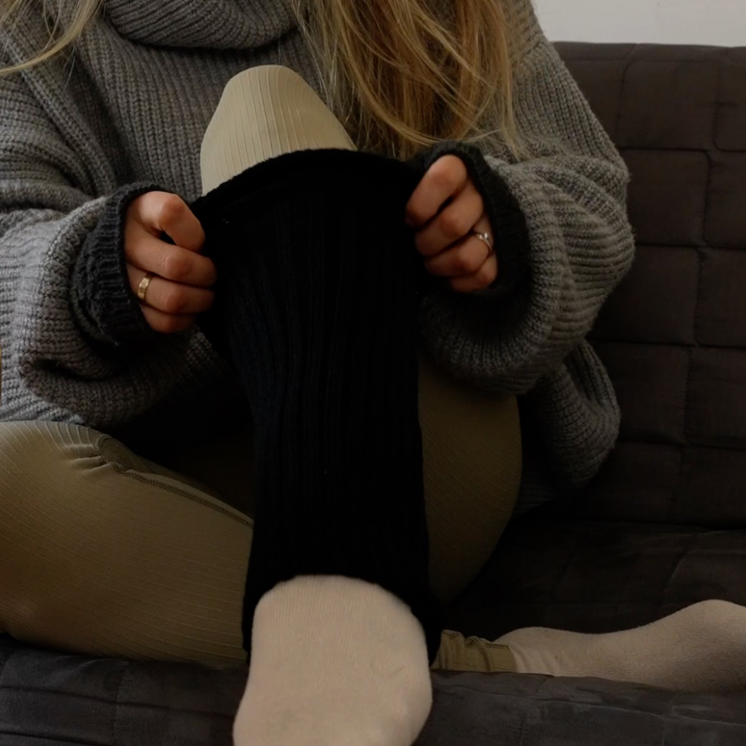 (1 Paar) 40cm Damen Beinstulpen Strick Accessoire Beinwärmer Stricksocken (One Size) - Schwarz