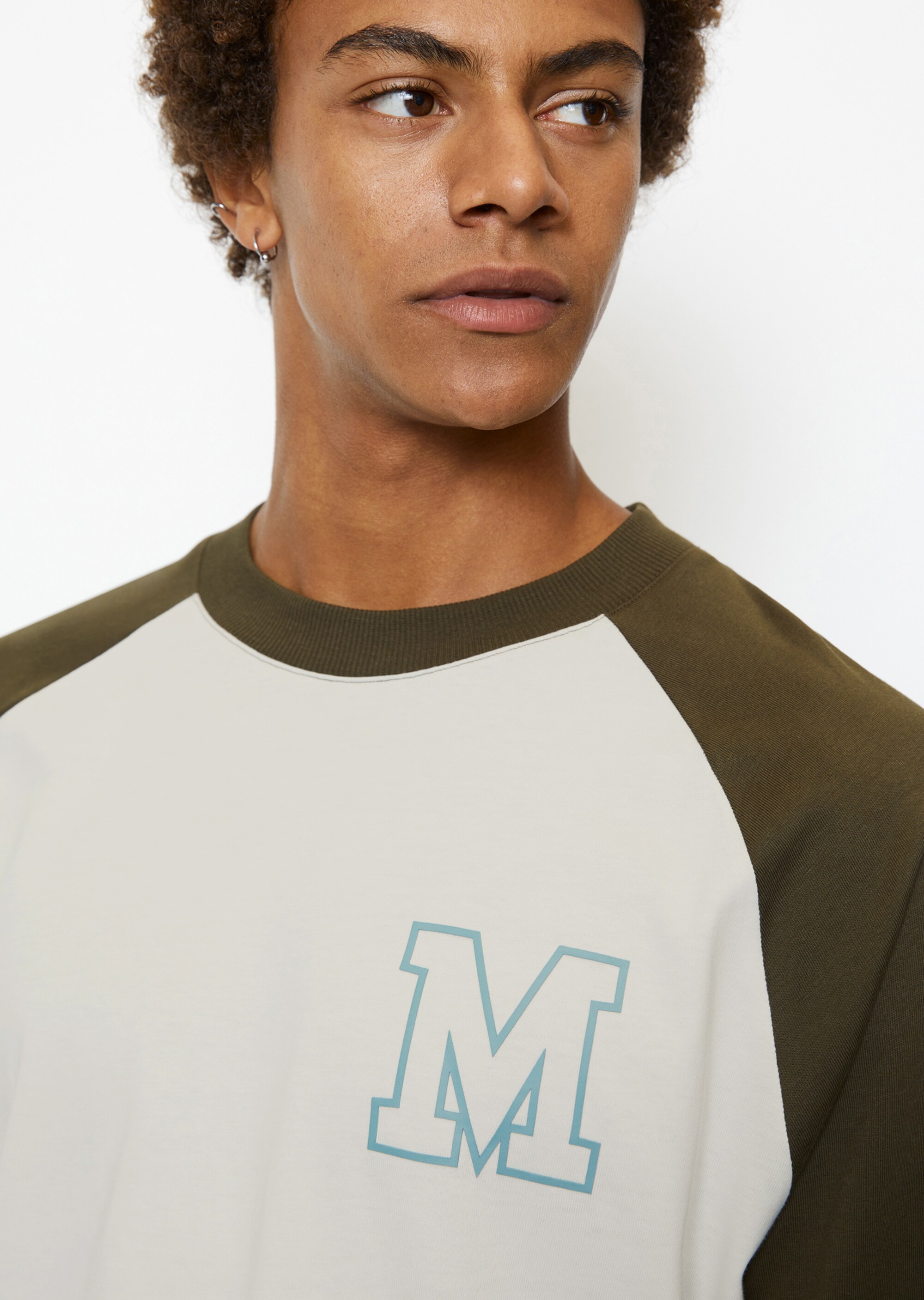Heavy-Jersey-Longsleeve relaxed aus softer Bio-Baumwolle