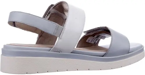 8-58706-42 Tamaris lichtblauw combi - maat 45 sandaal lichtblauw combi - maat 45 Calandschoen
