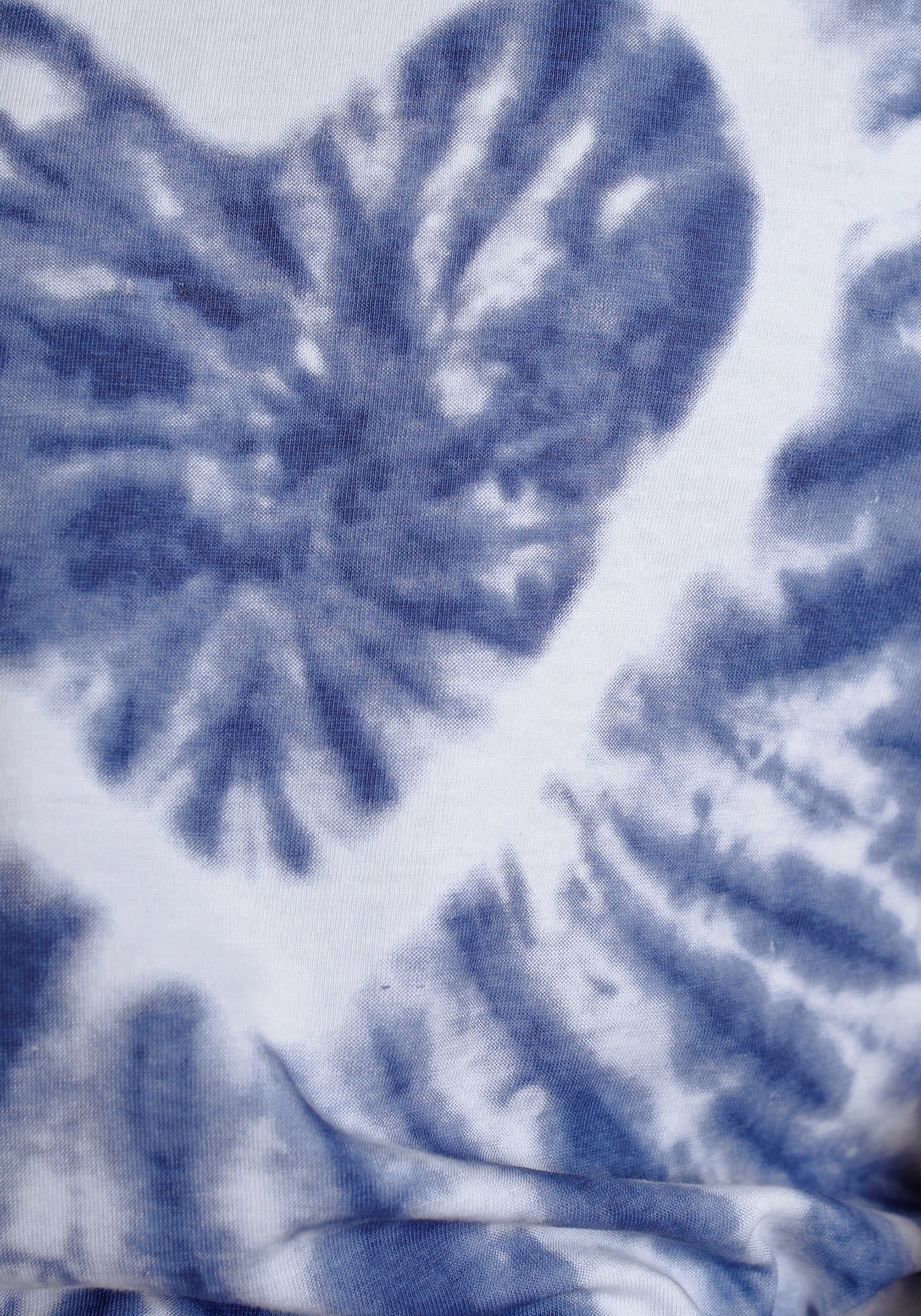 KIDSWORLD T-Shirt »Herz Batik«, Kurzarm,  gerade Passform,  vielseitig gemustert