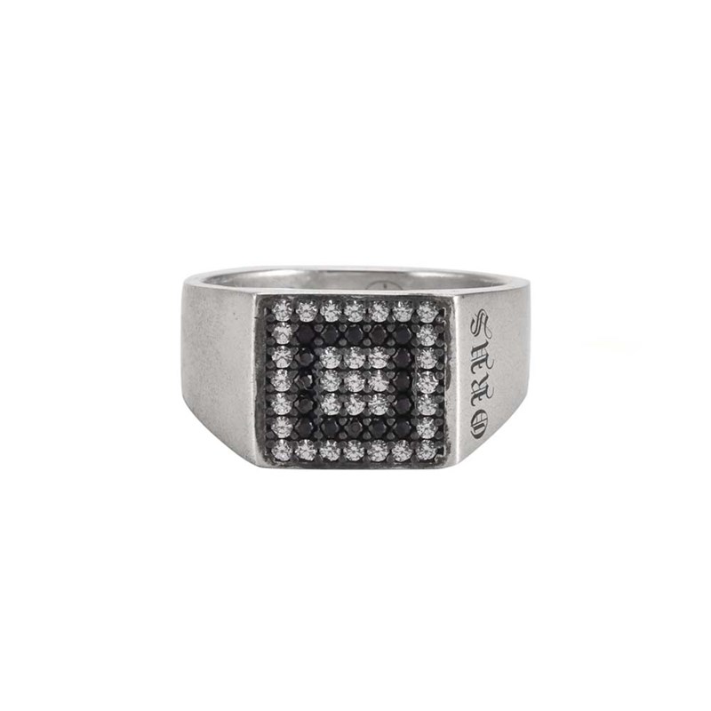 Chevalière Argent Moderne Et Géometrique Pavée Pierre Noire Et Blanche