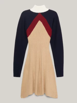 Vestido suéter ajustado com estampa de losangos