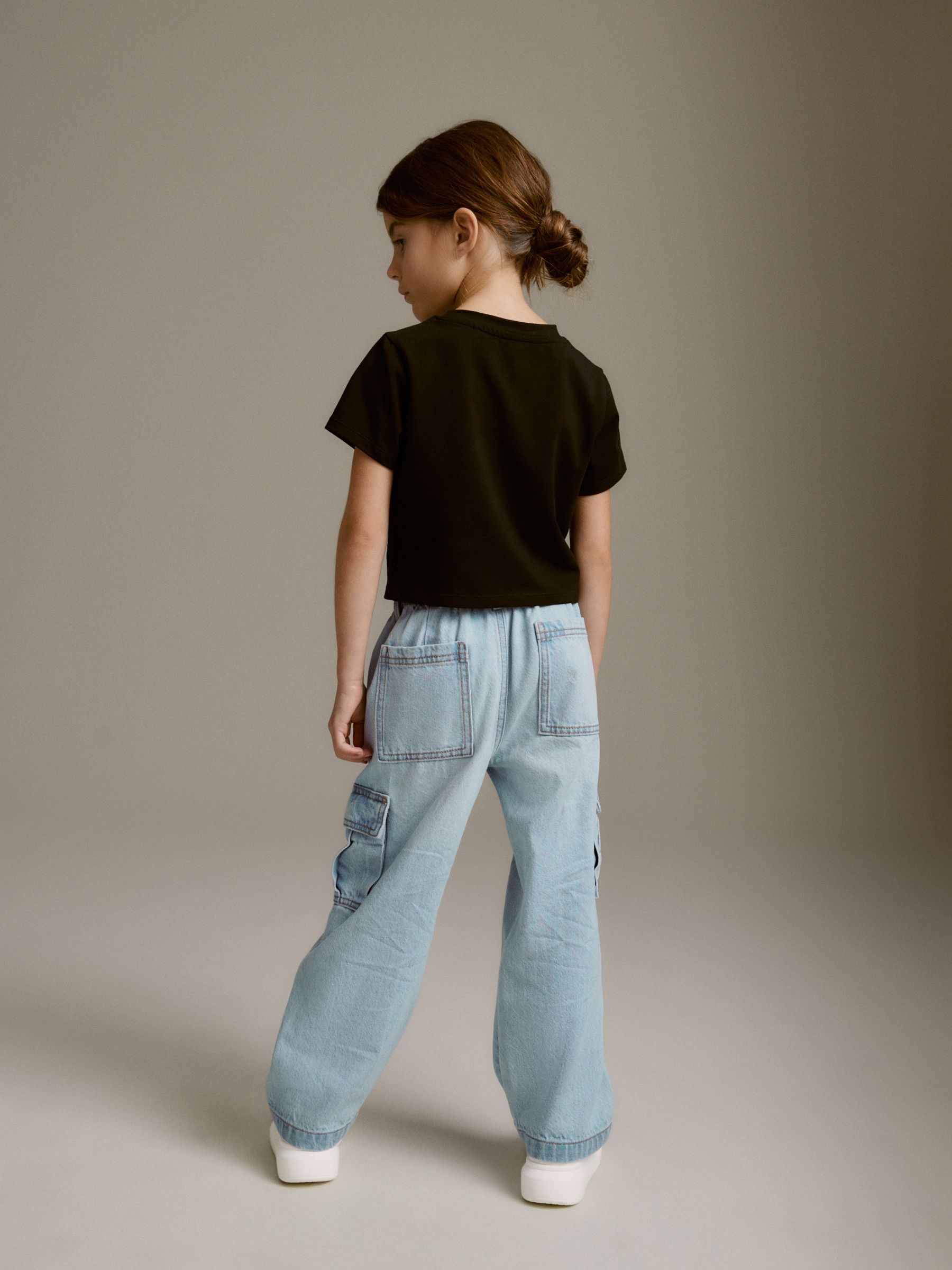Lichtblauwe denim - Cargojeans met wijde pijpen (3-16 jr)