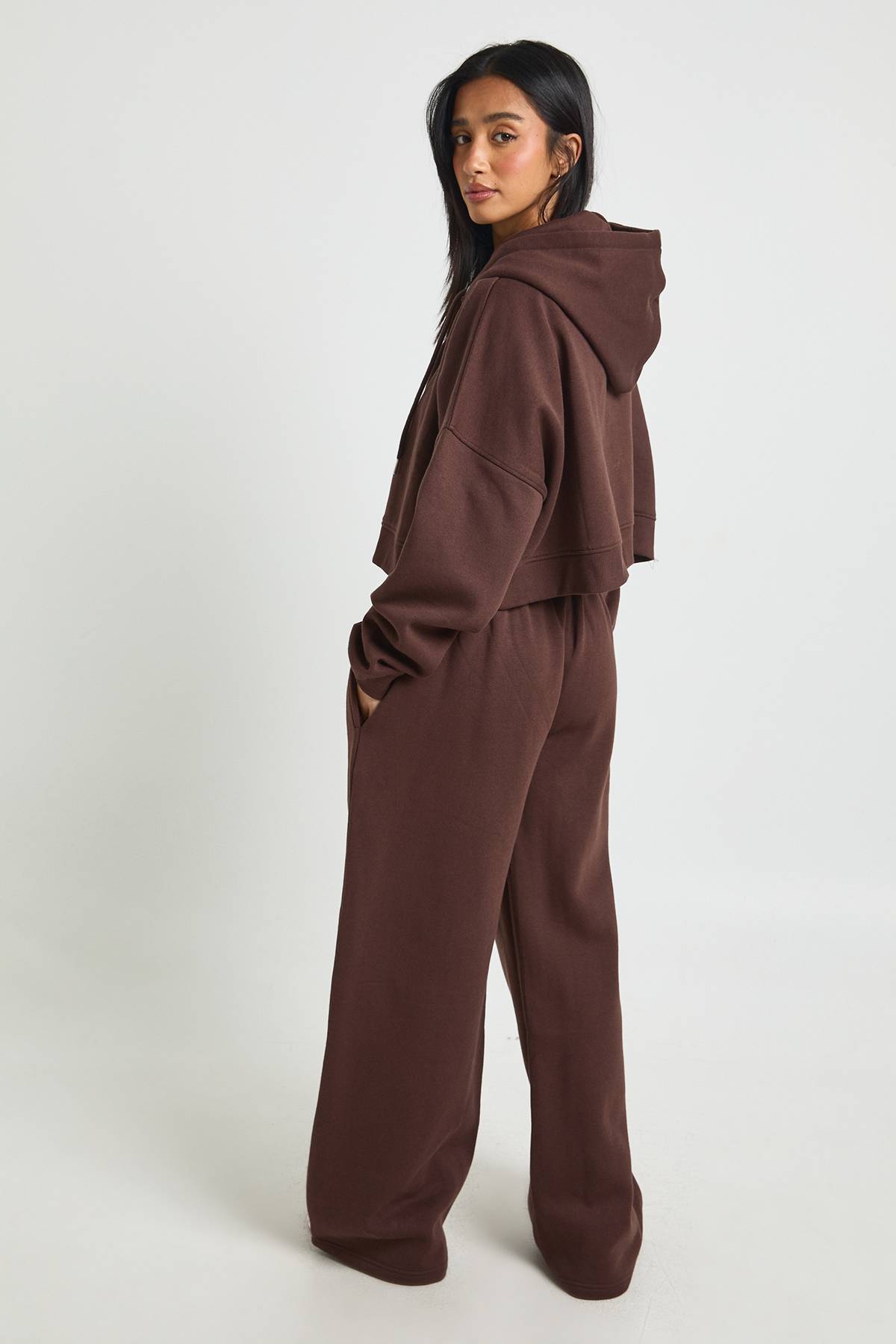 boohoo Ensemble de Jogging 3 Pièces à Casynthétiqueche avec Top Court Ourlet Profond Petite Taille