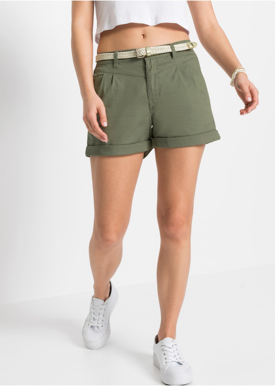 Short avec ceinture