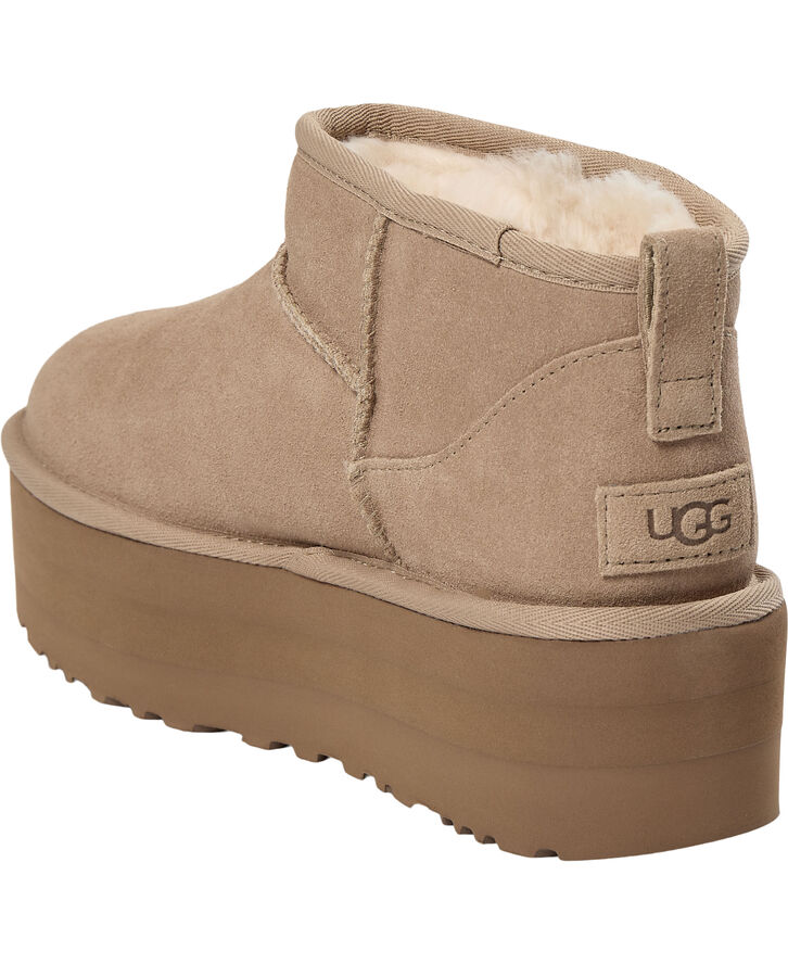 UGG Classic Ultra Mini San