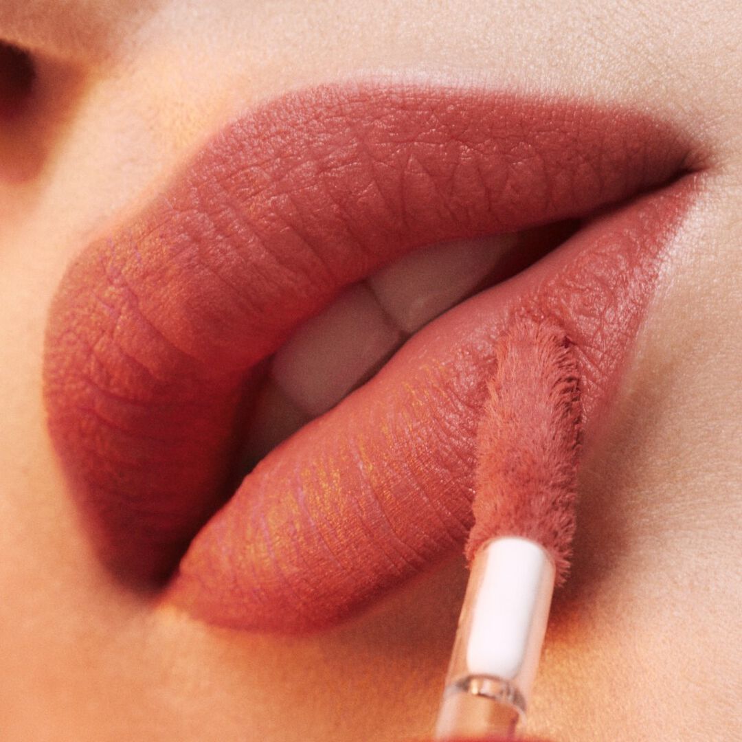 Estée Lauder Pure Color Whipped Matte Lip Color