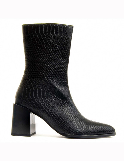 Black High Heels Ladies Boots