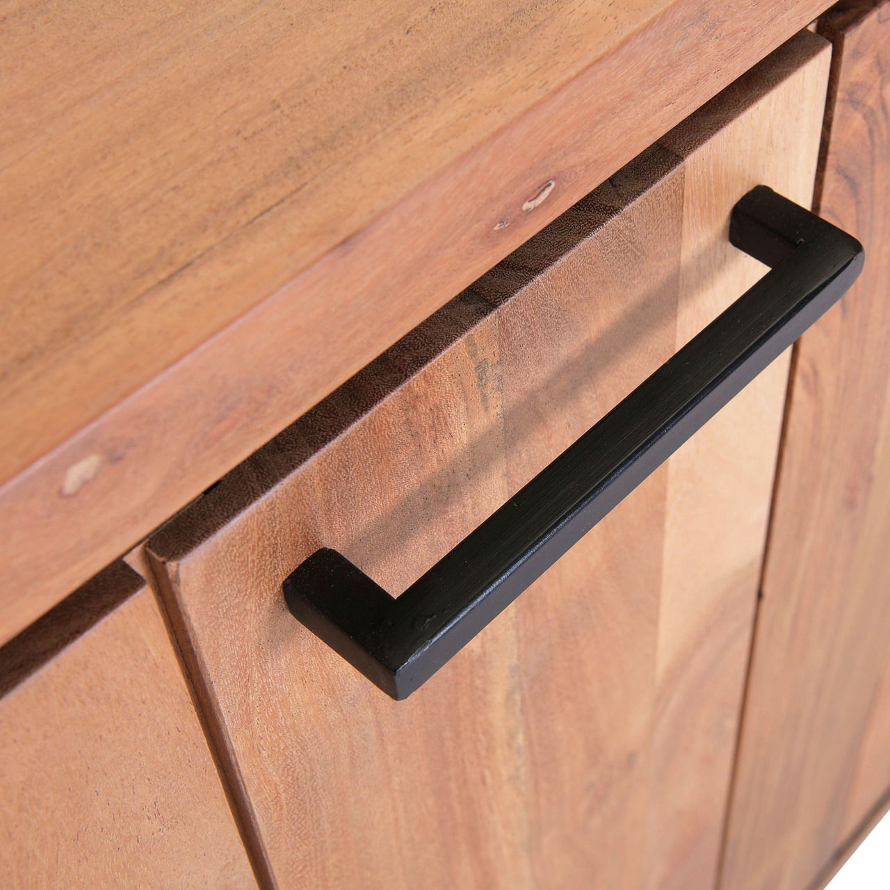 Landscape Sideboard AKAZIO