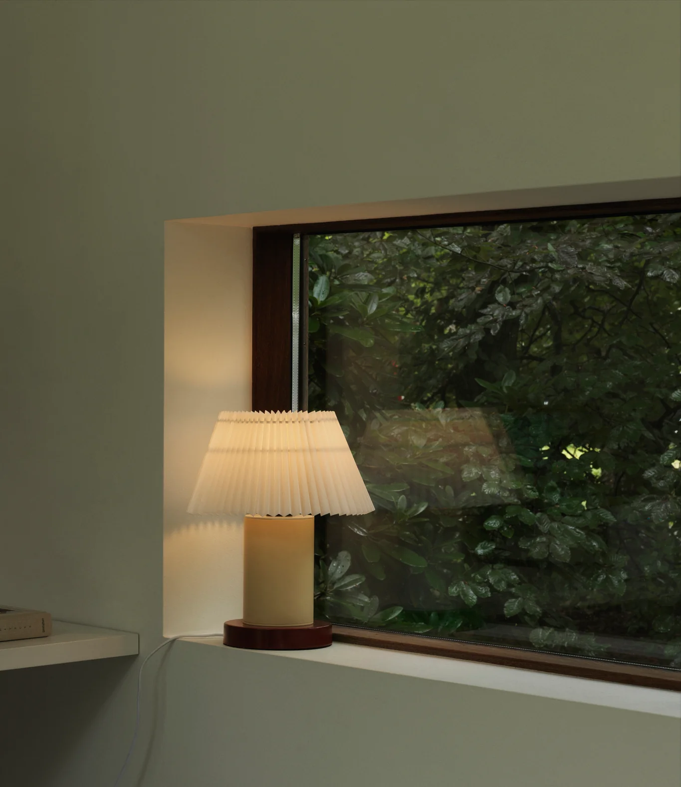 Normann Copenhagen  Cellu bordlampe - Cream
