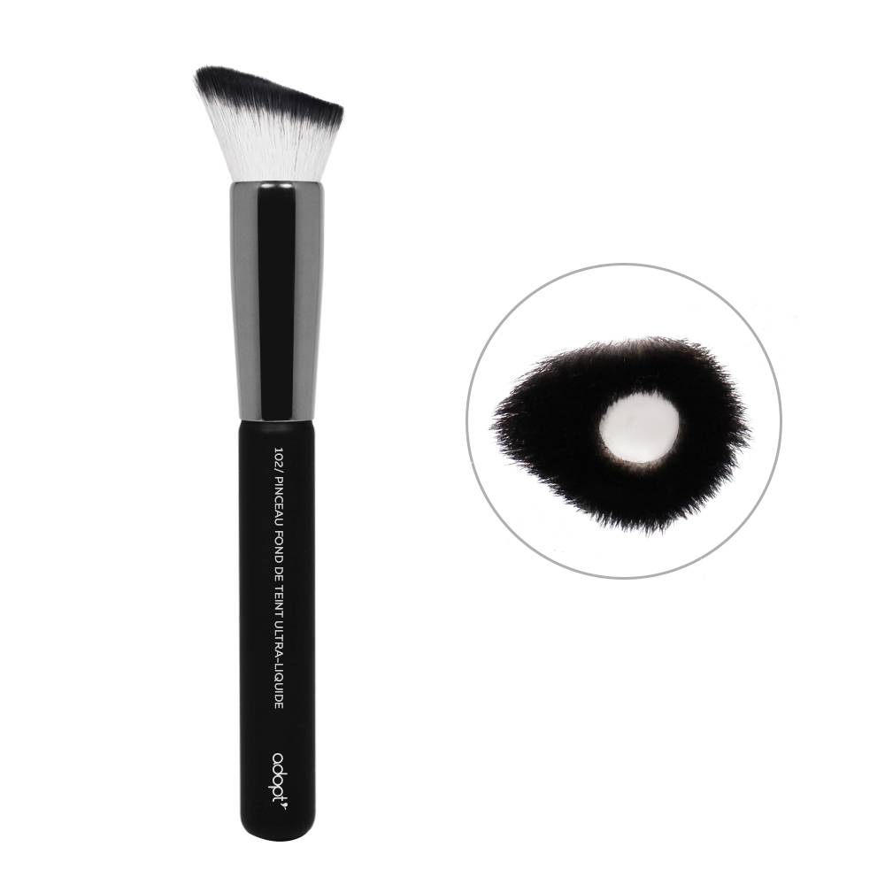 Pinceau 102 Pinceau teint ultra-liquide