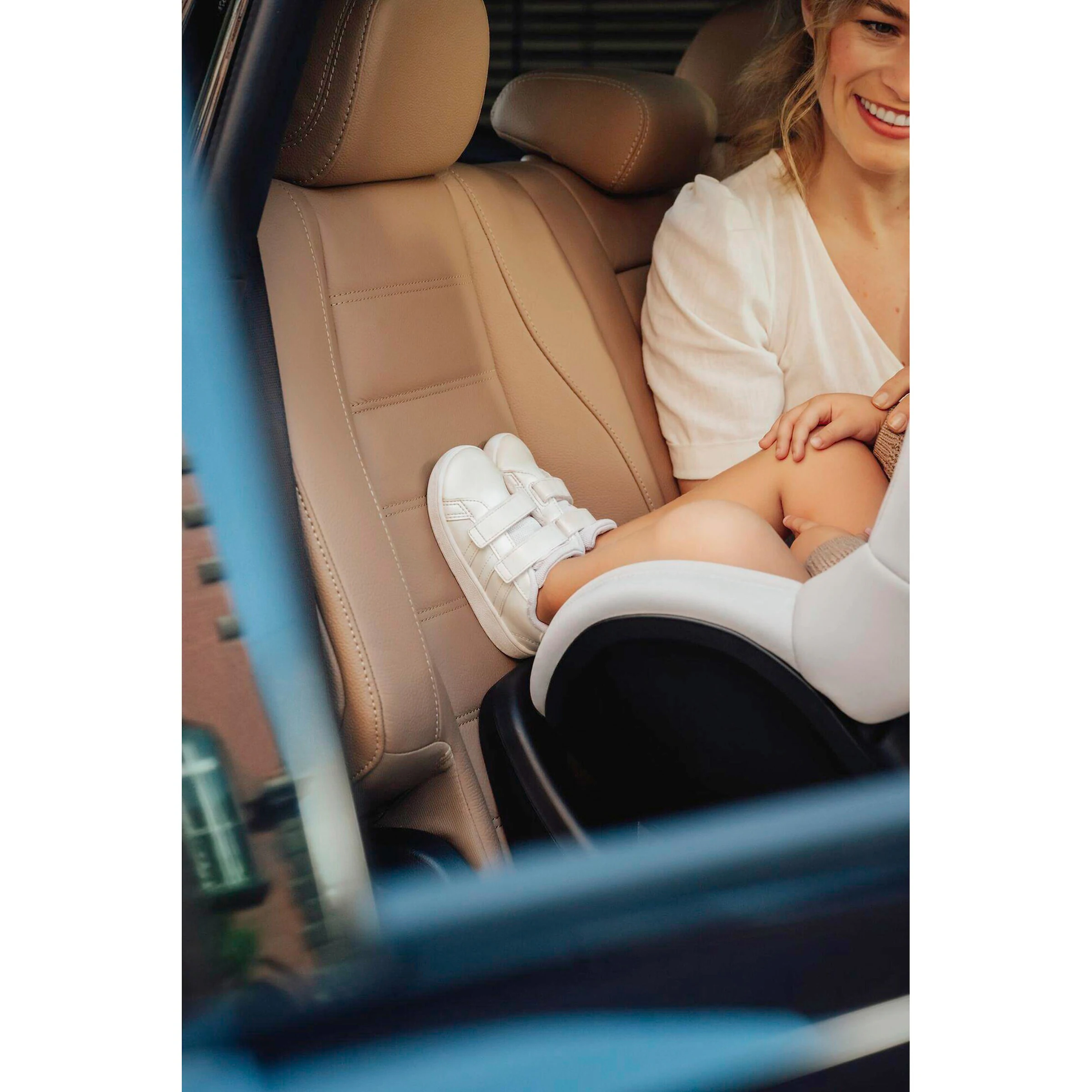 Britax Römer - Britax Römer Diamond Kindersitz DUALFIX PRO LUX soft taupe