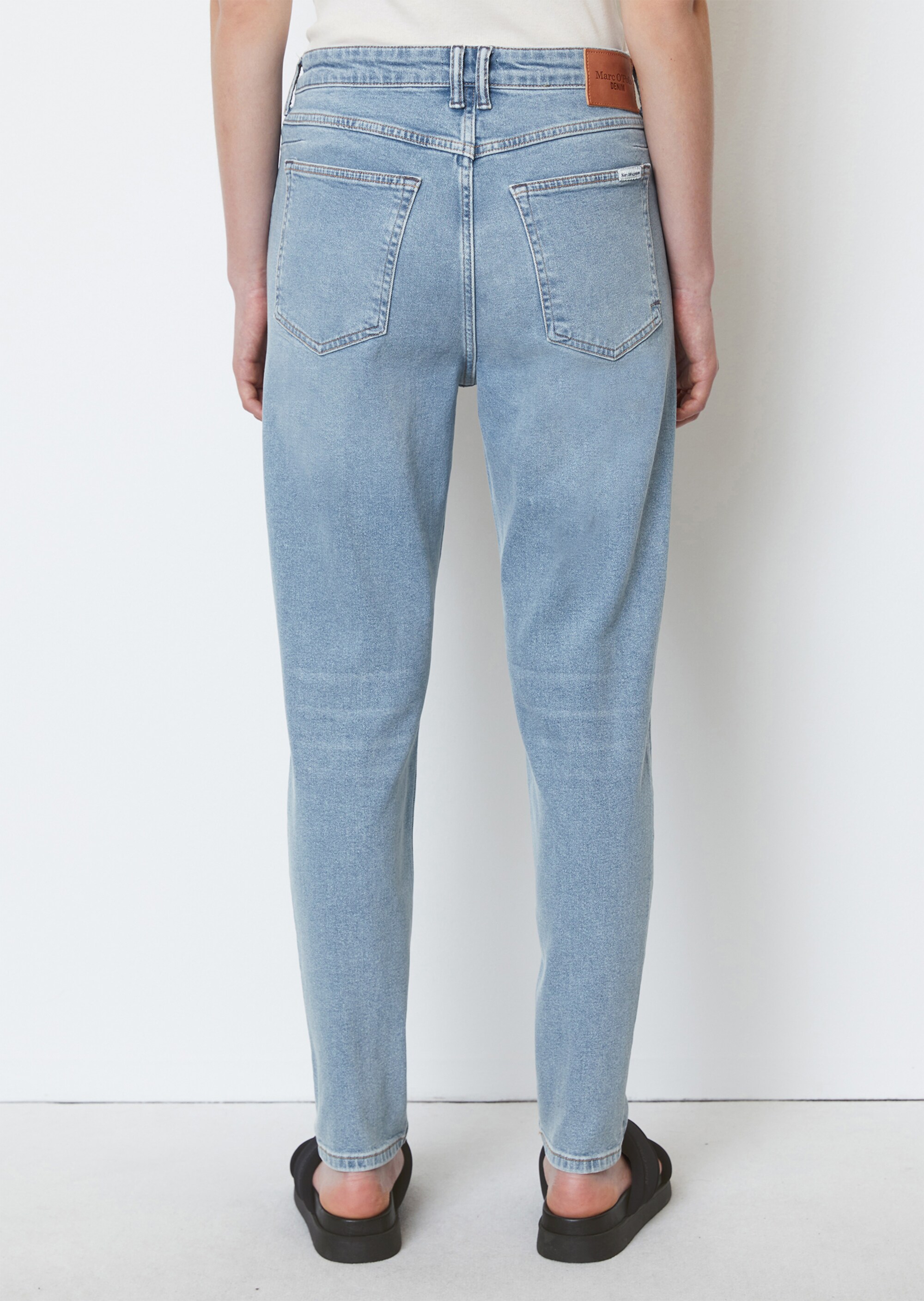 Jeans Modell FREJA boyfriendaus stretchiger Bio-Baumwolle
