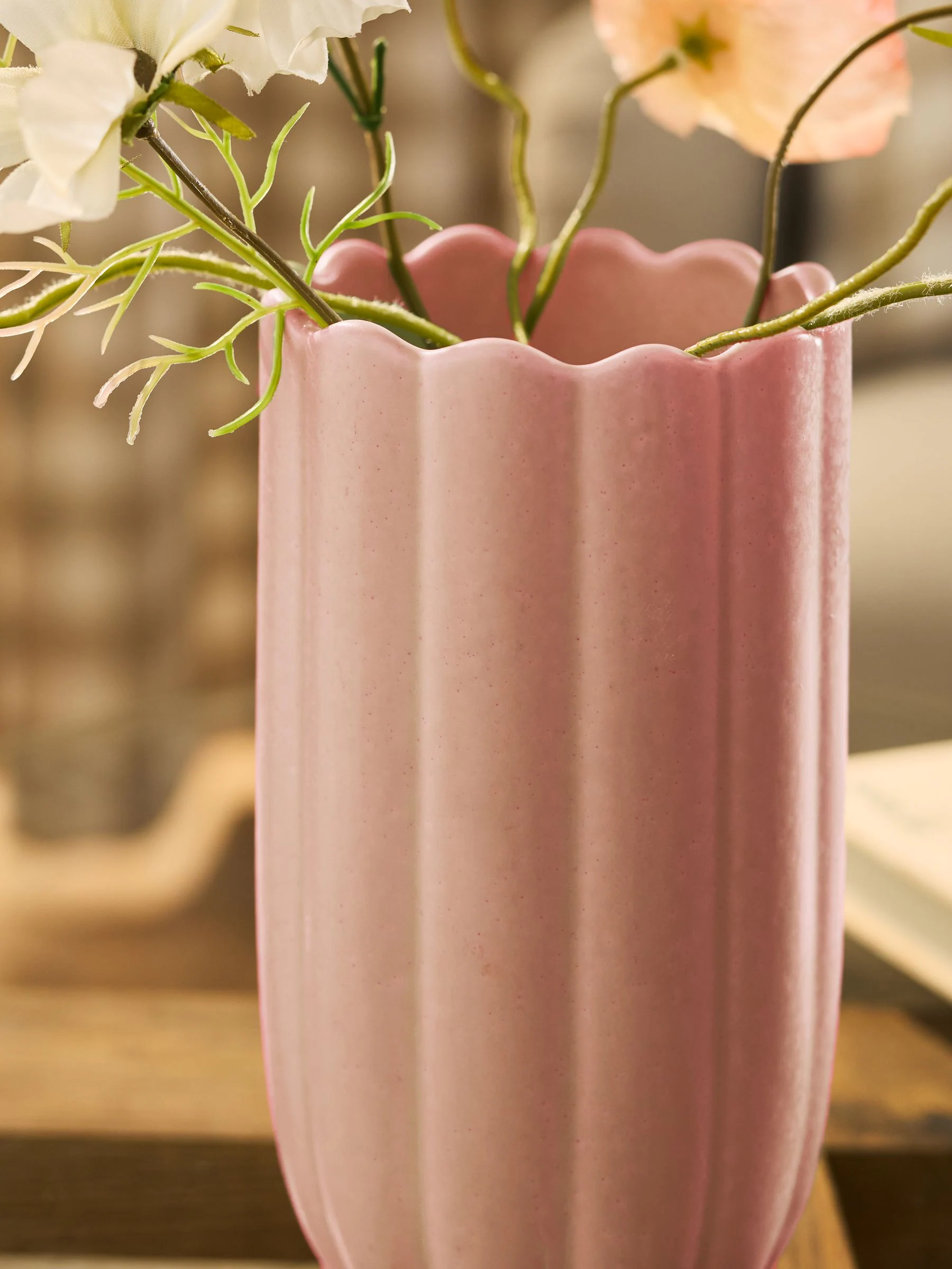 Mini Ceramic Scalloped Vase