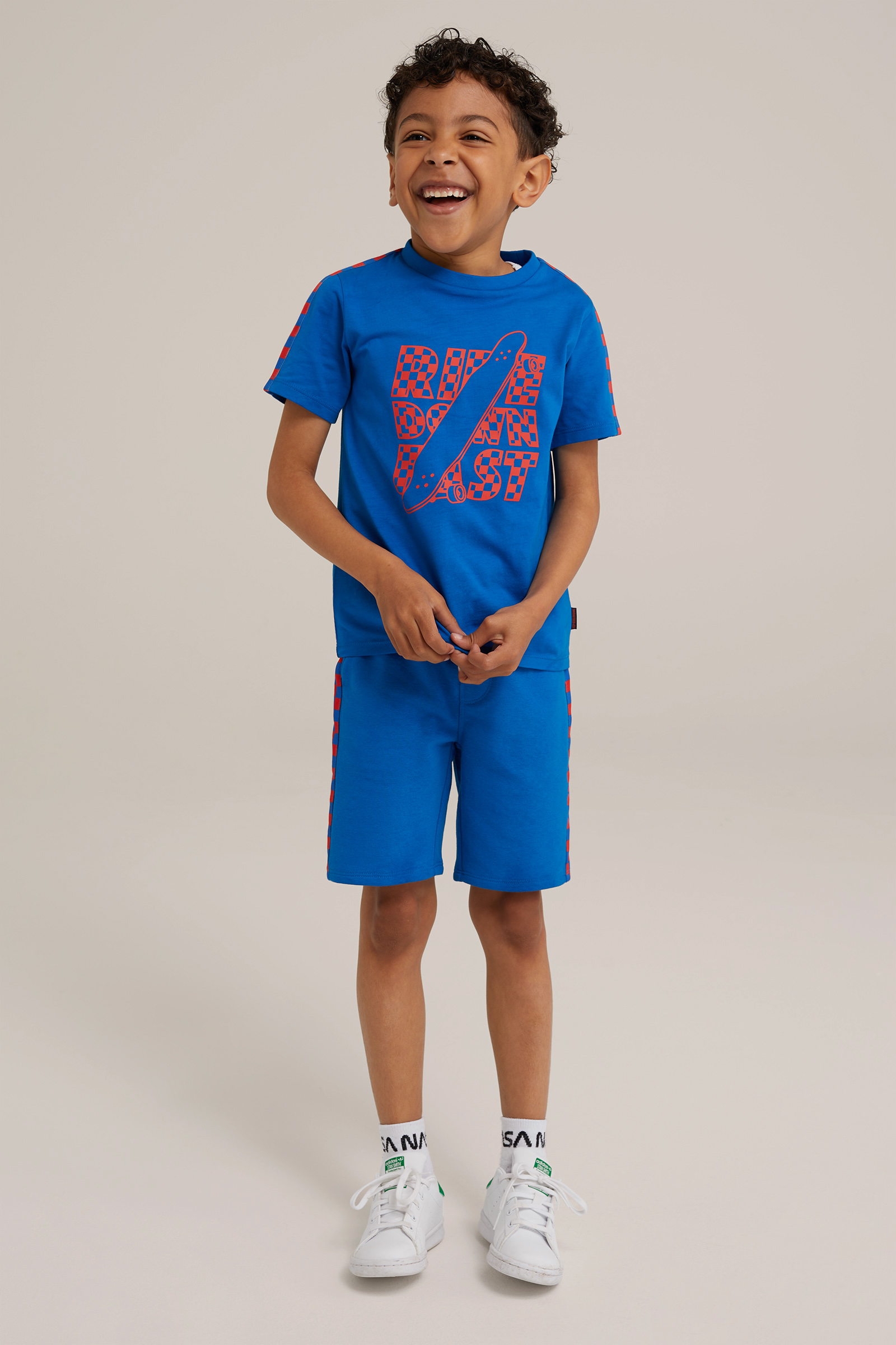 Jongens sweatshort met tapedetail WE Fashion Blauw