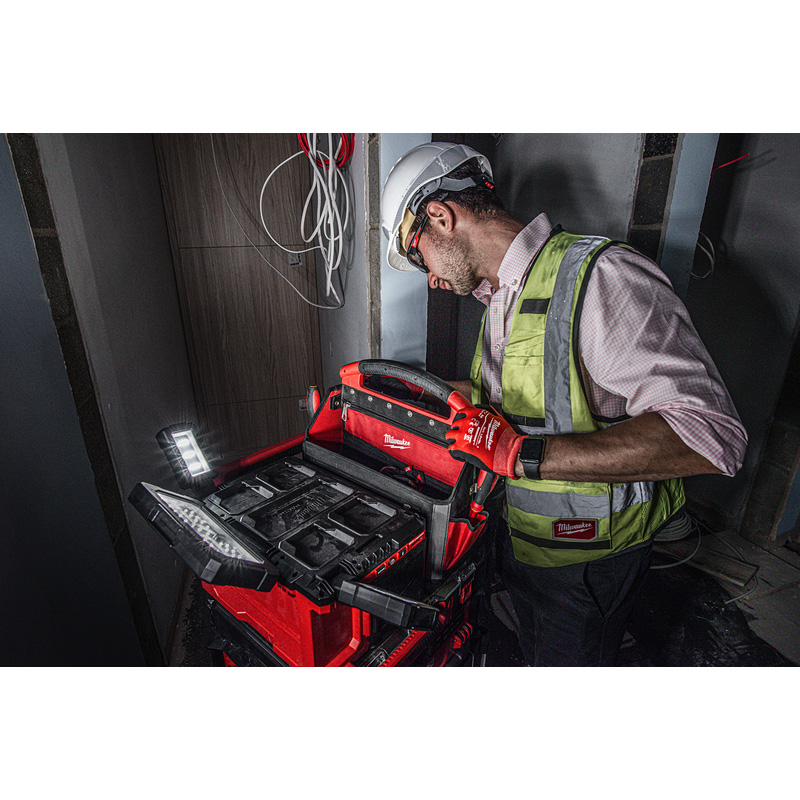 Milwaukee M18 POALC-0 PACKOUT™ accu area lamp (body) 18V Li-ion