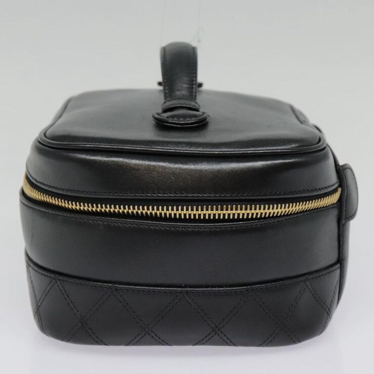 Chanel Vintage Chanel Vanity Black