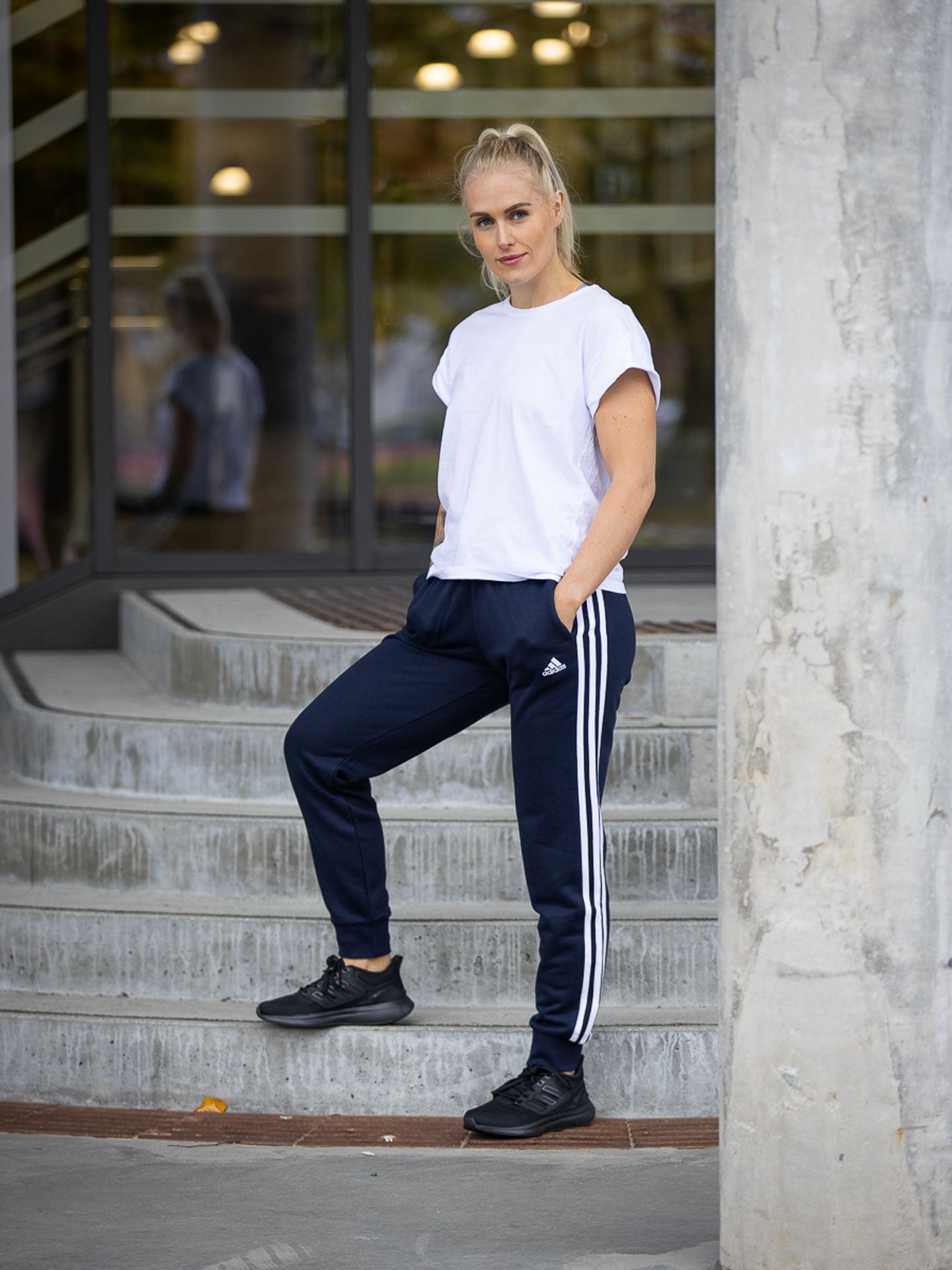 Essentials Slim Tapered Cuffed Pant