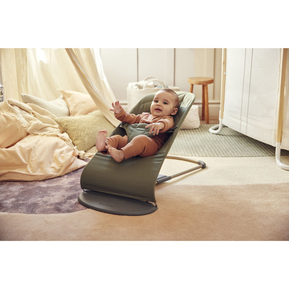 Køb BabyBjörn Dark Green Skråstol Bliss - Vævet, Blomsterbladsquilt