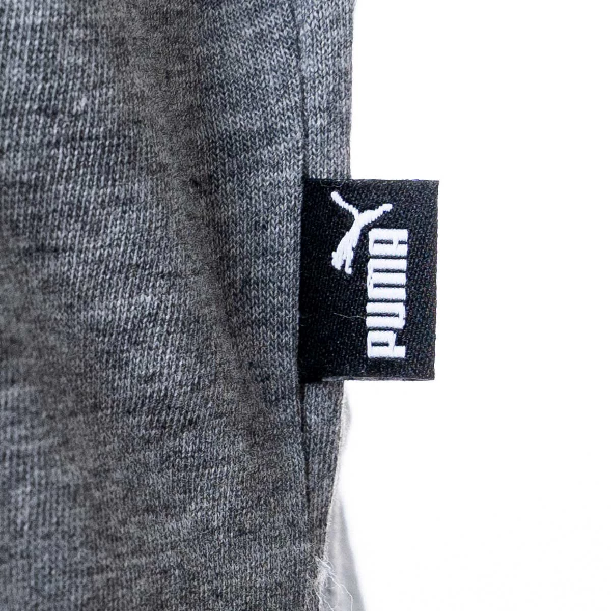 T-Shirt Puma Essentials Logo