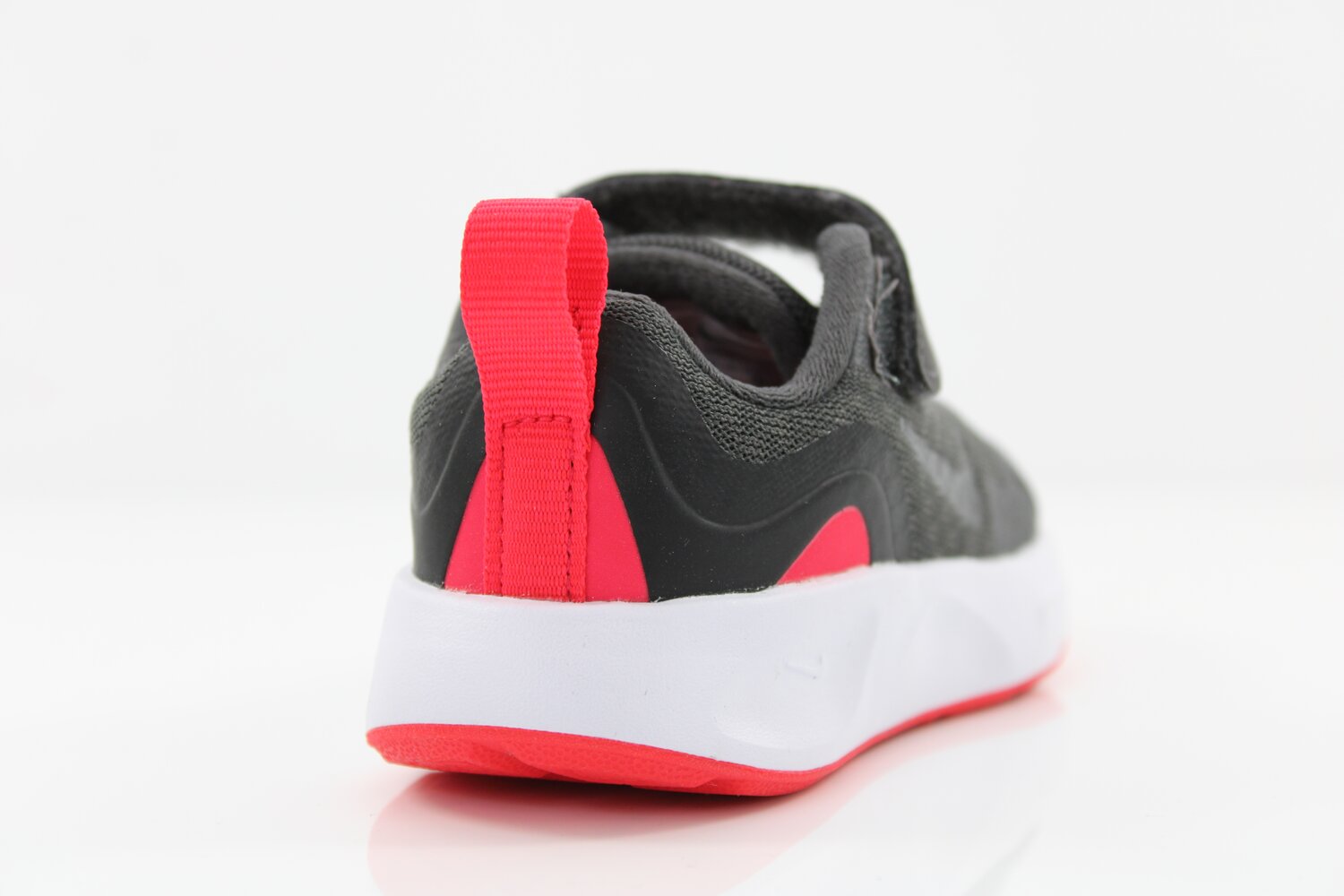 Nike Sneaker