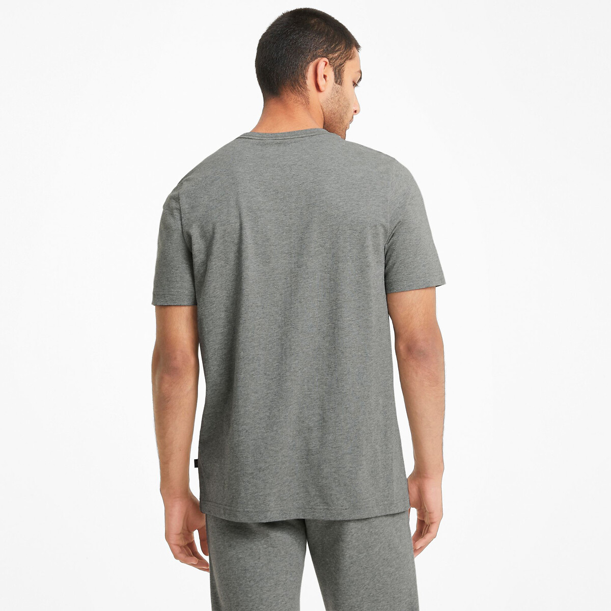 PUMA<br>Camiseta de manga curta com logo Essential grande