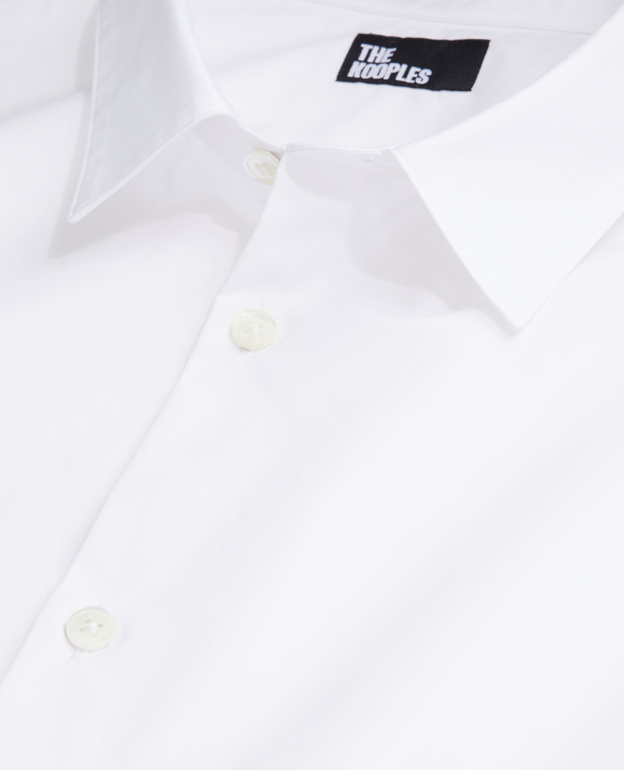 Chemise formelle blanche
