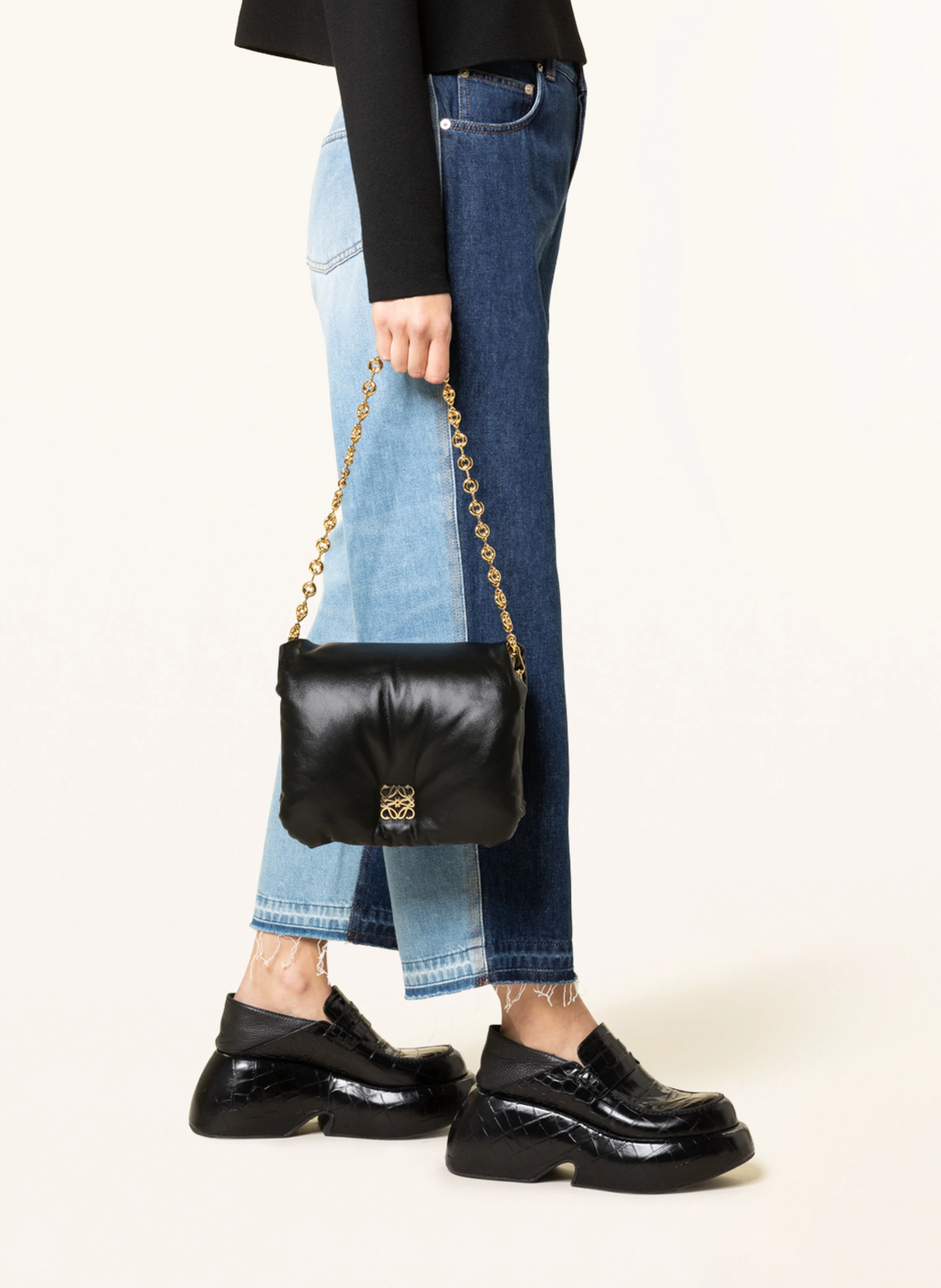 LOEWE Schultertasche GOYA