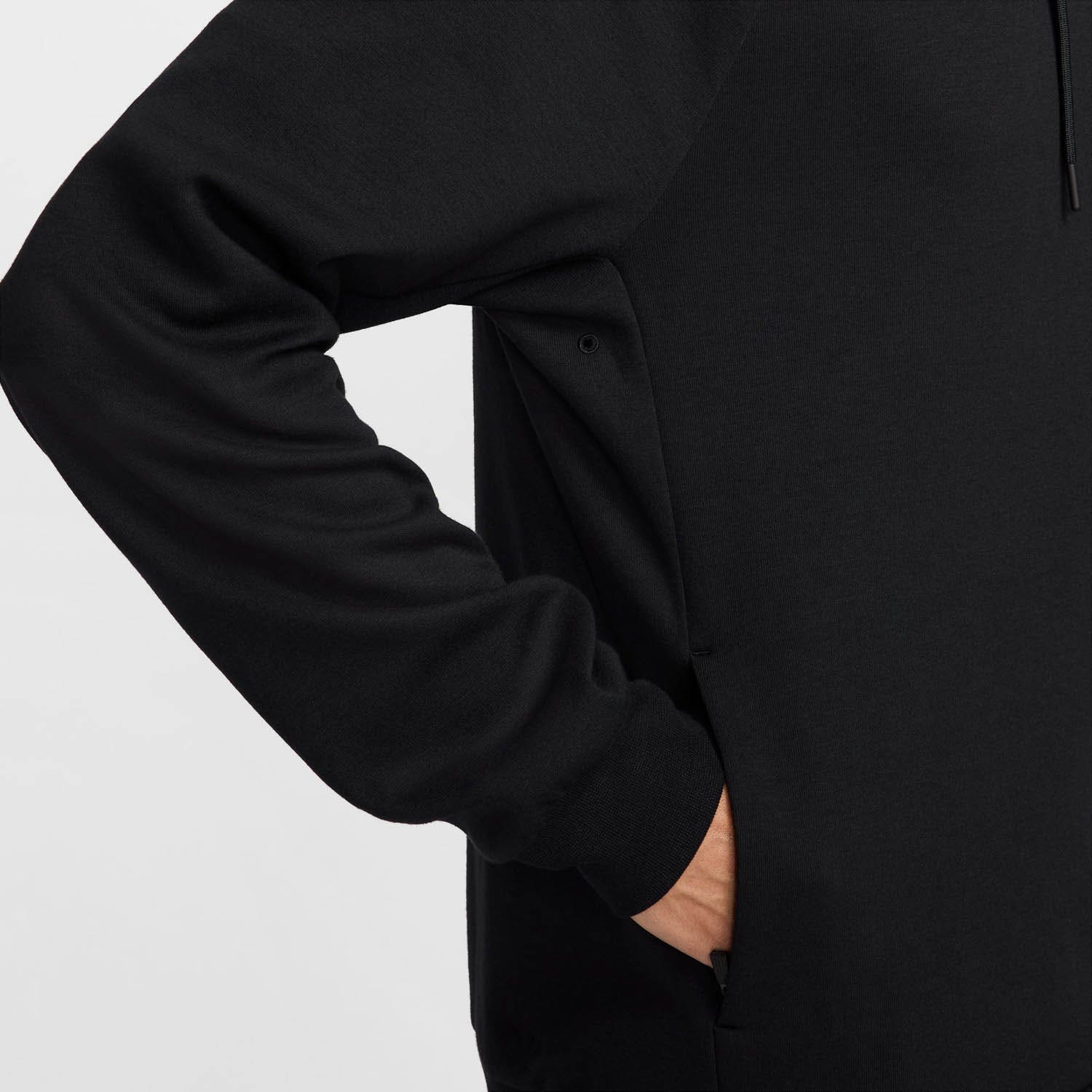 Nike  Primary Fleece