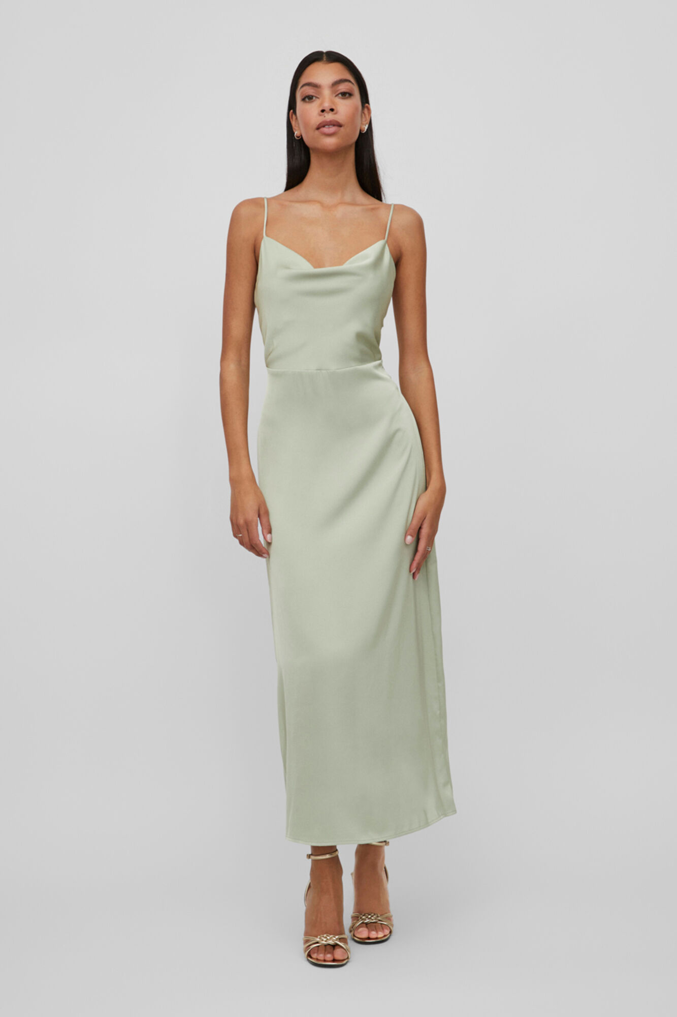 vestido de alças finas
